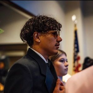 Meet your Posher, Khaleb